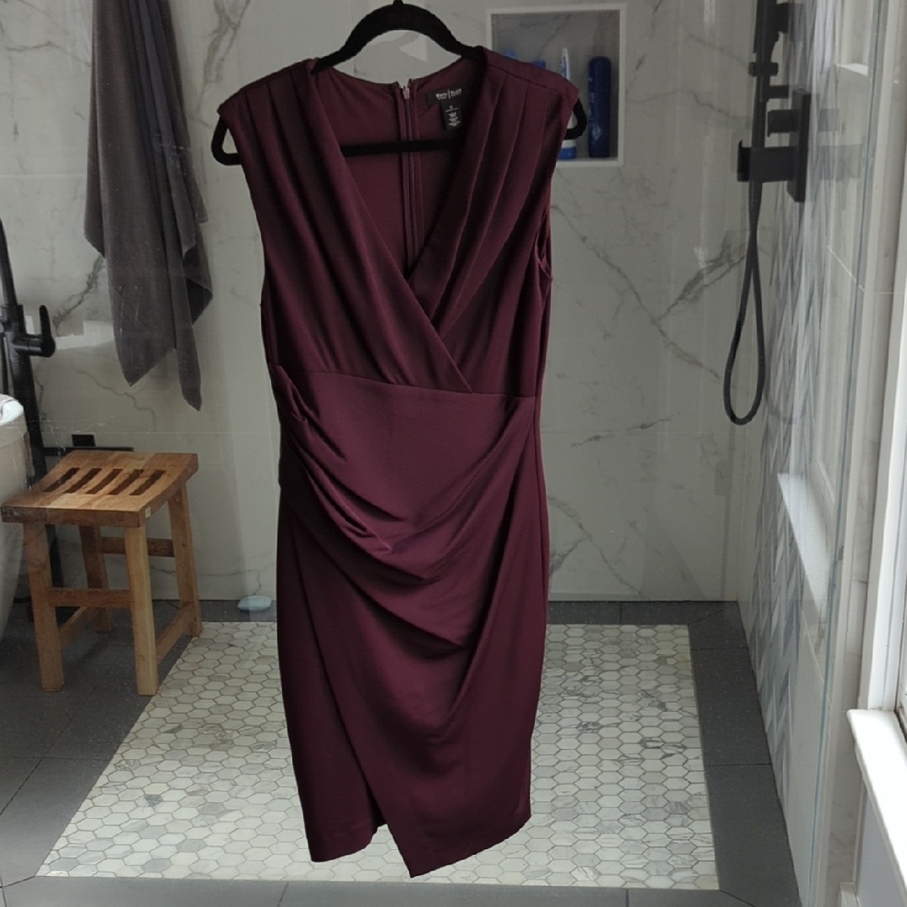 White House Black Market WHBM Plunge Neck Ruched Midi Dress